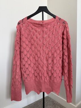 Elegant Pink Knit Sweater